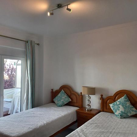Regueiro Quarteira Beach Apartment Luaran gambar