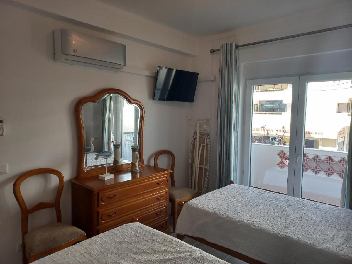 Regueiro Quarteira Beach Apartment Luaran gambar