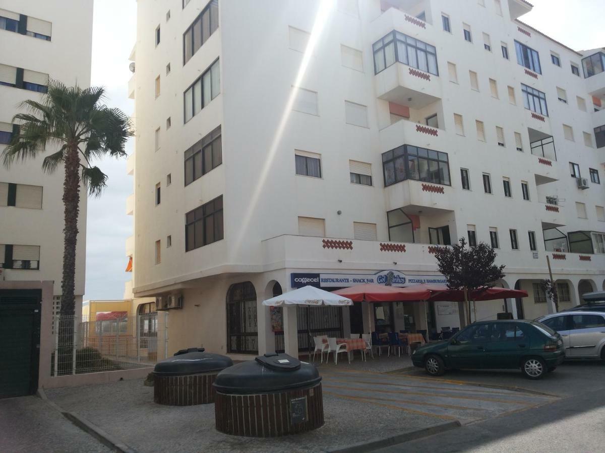 Regueiro Quarteira Beach Apartment Luaran gambar