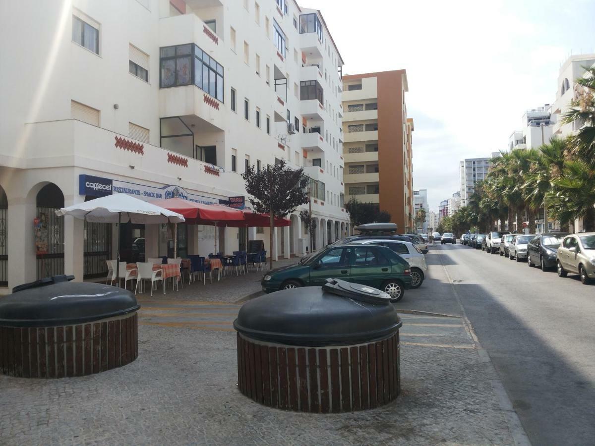 Regueiro Quarteira Beach Apartment Luaran gambar